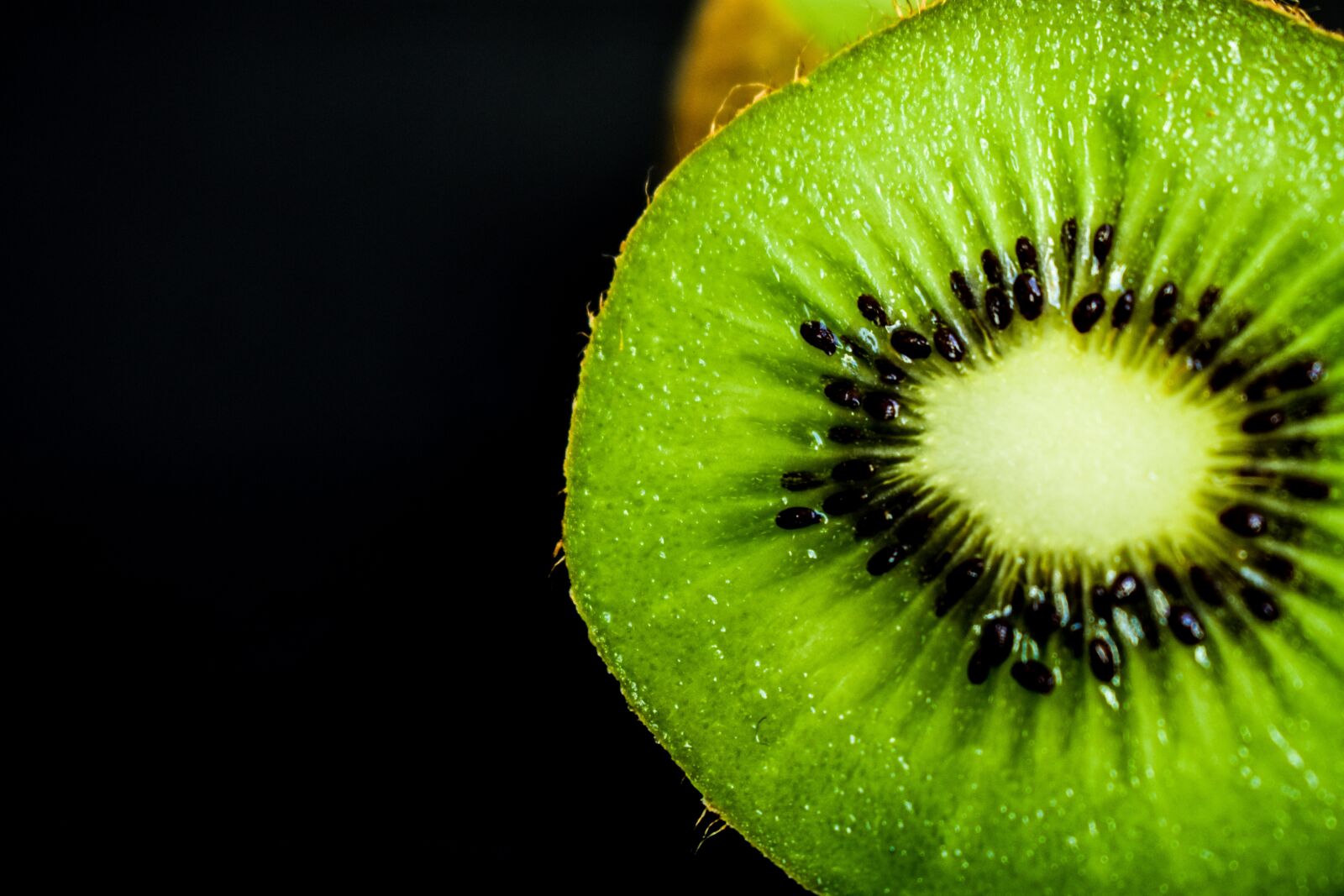 Nikon D3400 sample photo. Kiwi, fruit, healthy photography
