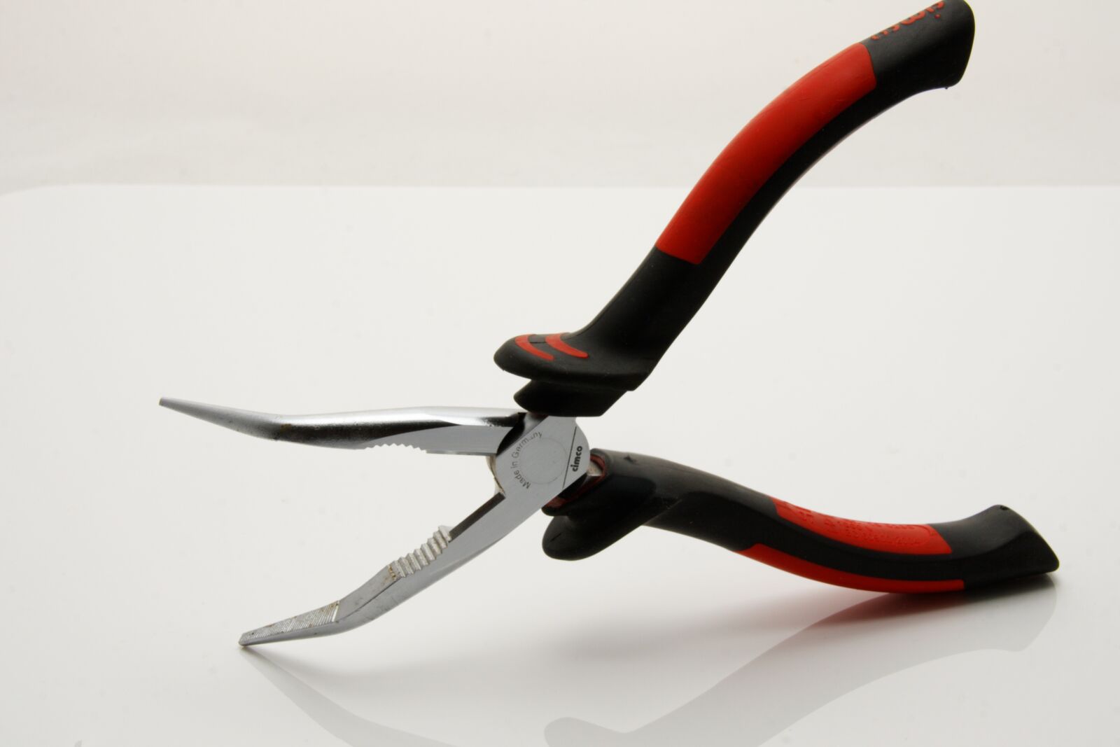 Canon EOS 30D sample photo. Pliers, tool, needle-nose pliers photography