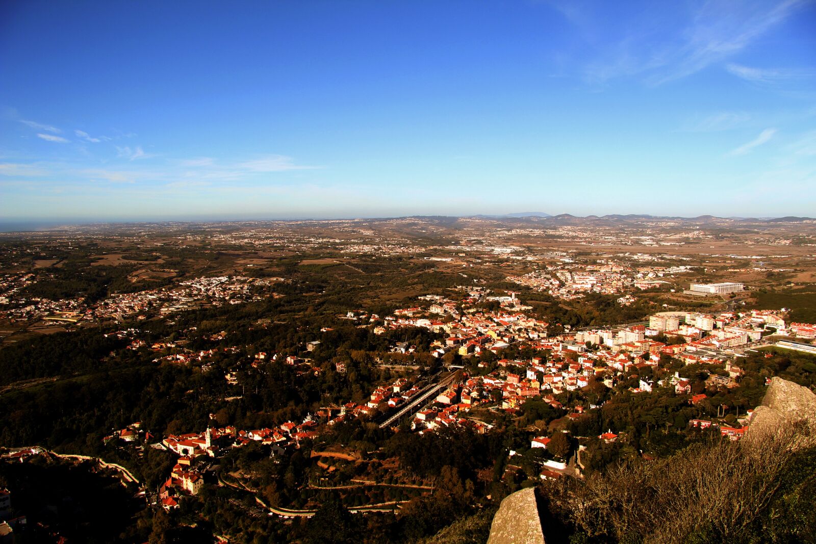 Canon EF-S 17-85mm F4-5.6 IS USM sample photo. Travel, sintra, history photography