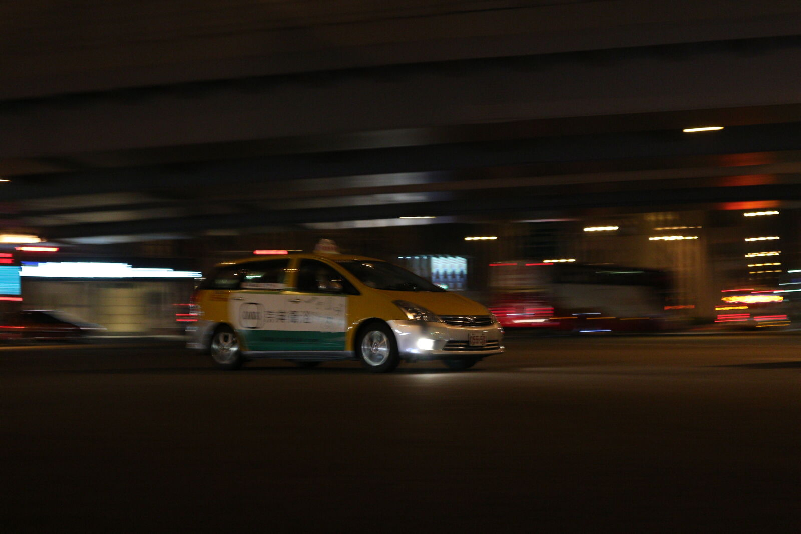 Canon EOS M sample photo