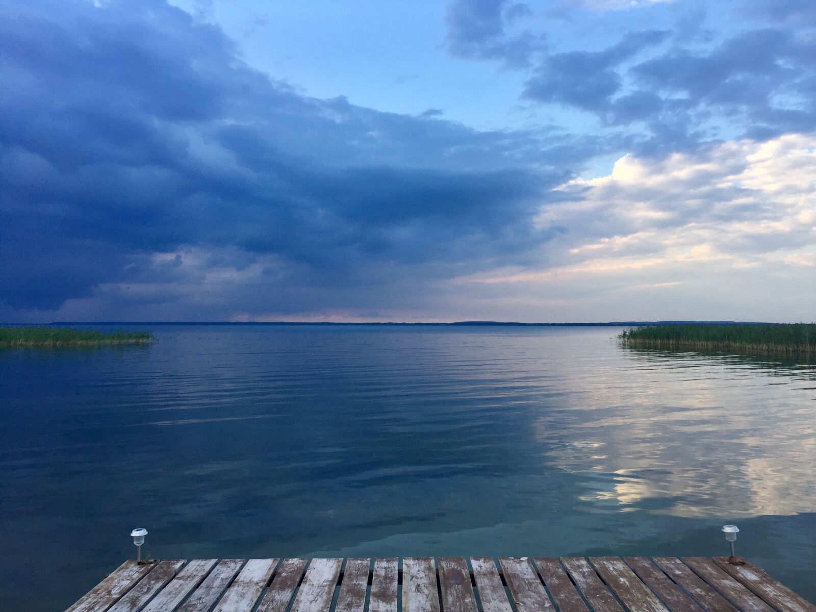 iPhone 6 back camera 4.15mm f/2.2 sample photo. Calm, water, empty, evening photography