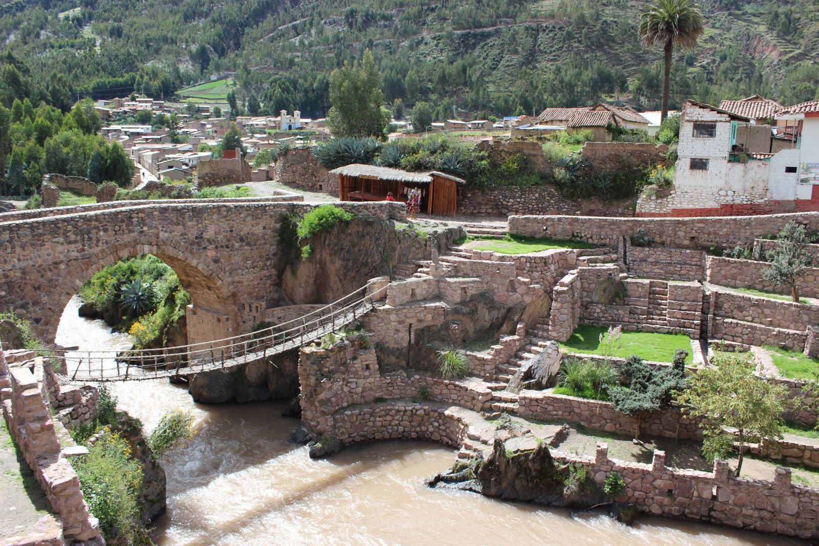 Canon EOS 1200D (EOS Rebel T5 / EOS Kiss X70 / EOS Hi) sample photo. Peru, mountains, machu photography