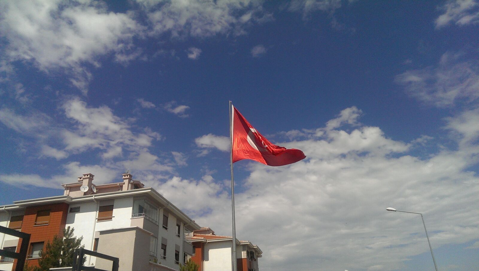 HTC ONE sample photo. Flag, turk, bayragi, turkish photography