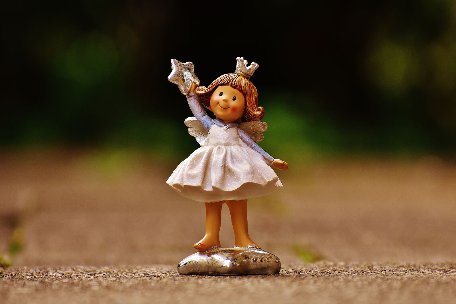 Nikon D7200 sample photo. Schutzengelchen, angel, figure photography