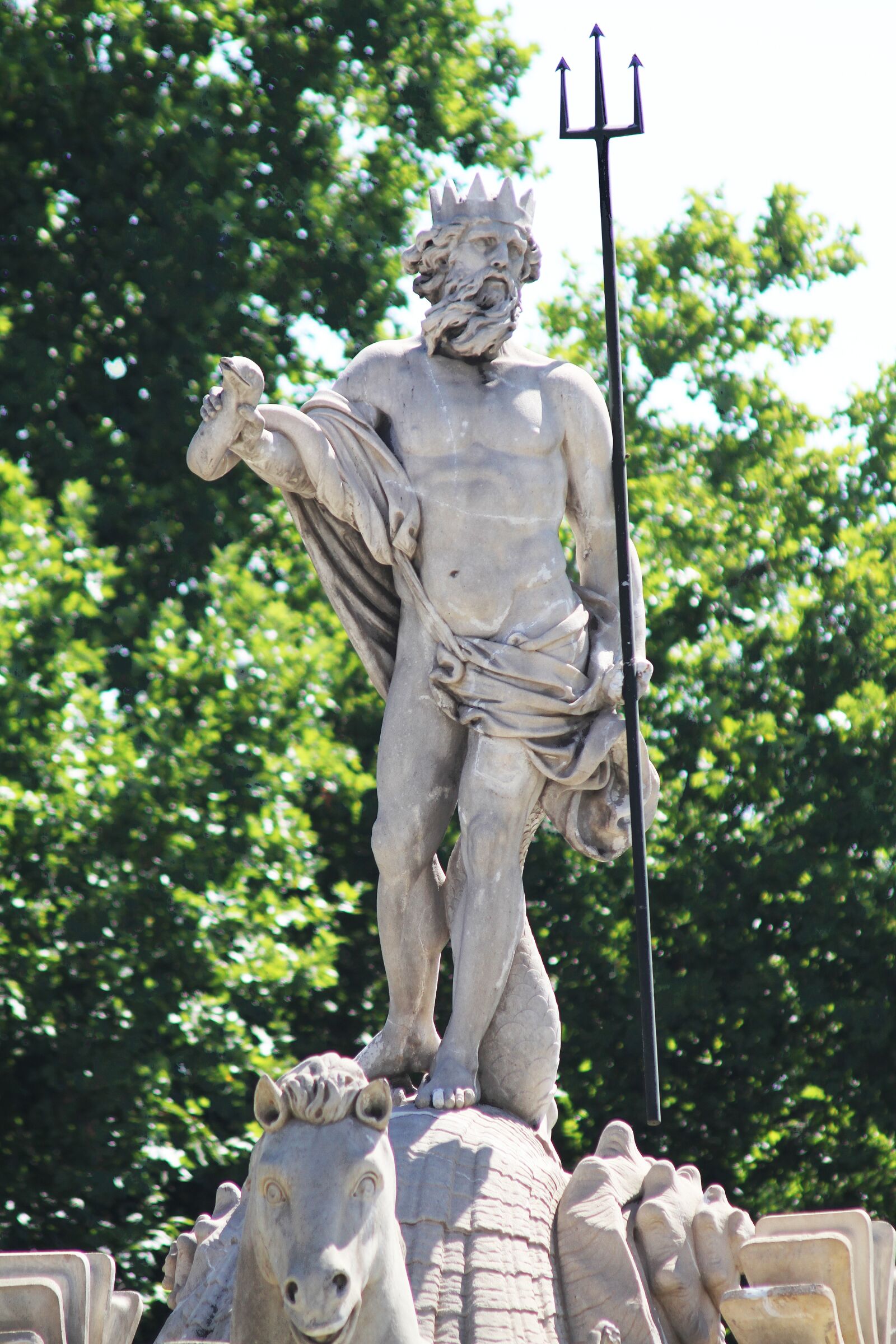 Canon EOS 7D sample photo. Statue, madrid spain, fountain photography