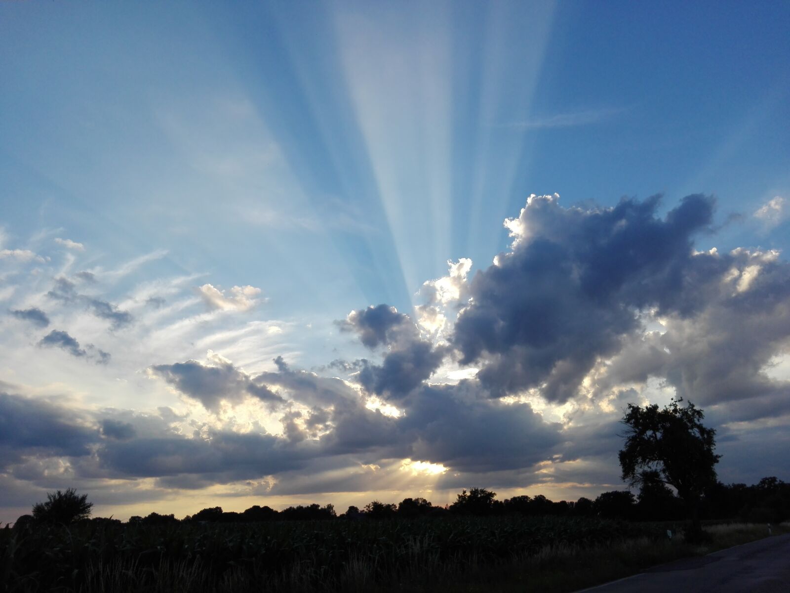 HUAWEI Cherry Mini sample photo. Sky, sun, clouds photography