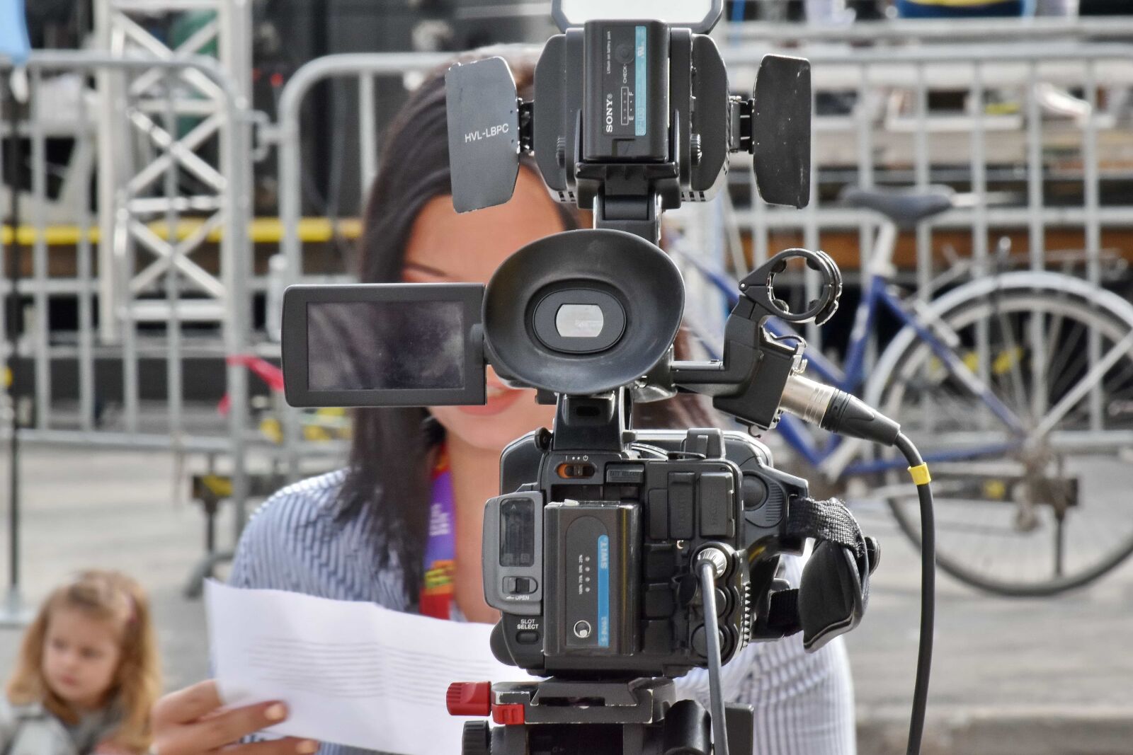 Nikon D5500 sample photo. Camcorder, camera, journalism, journalist photography