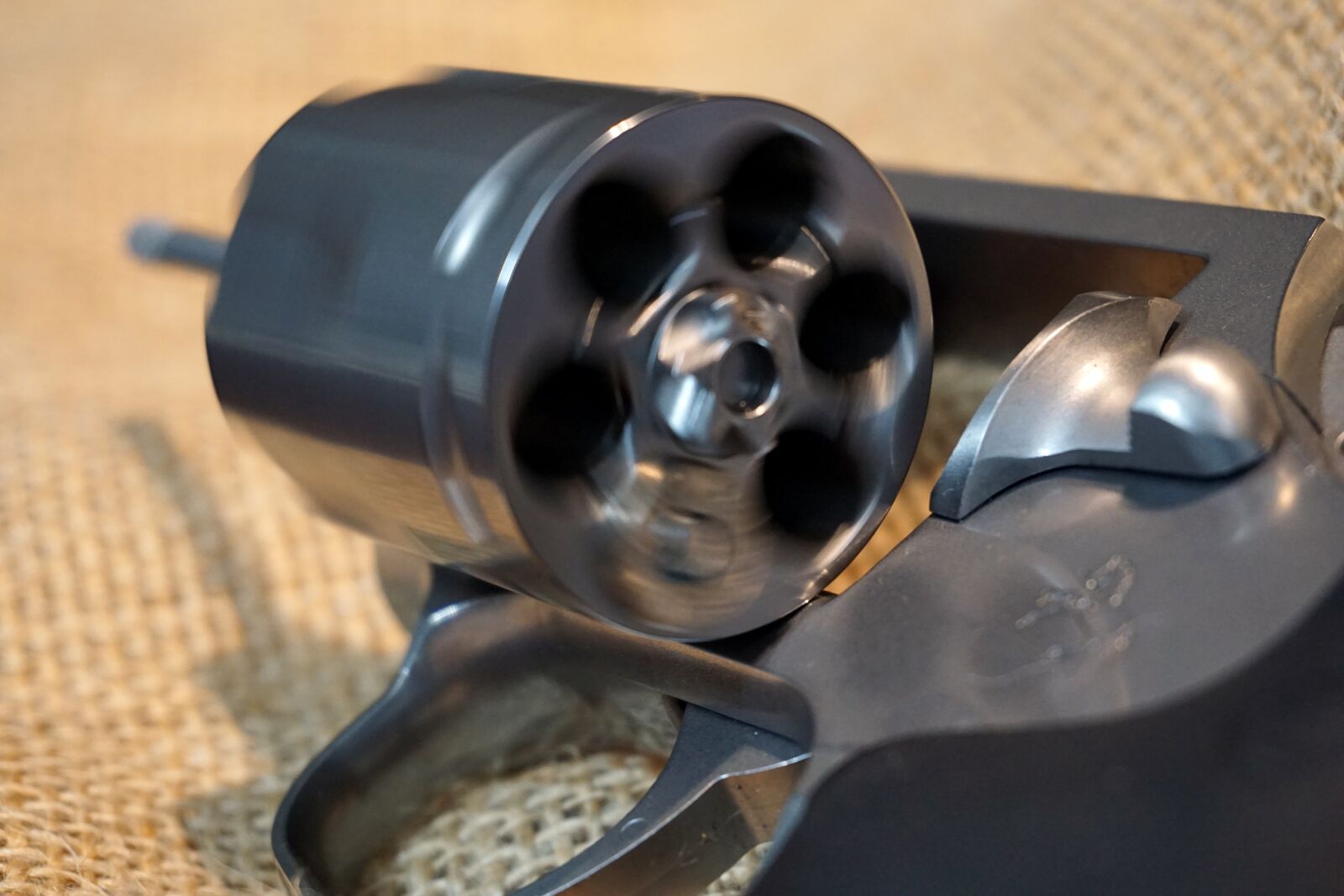 Sony a6000 sample photo. Colt, revolver, king cobra photography