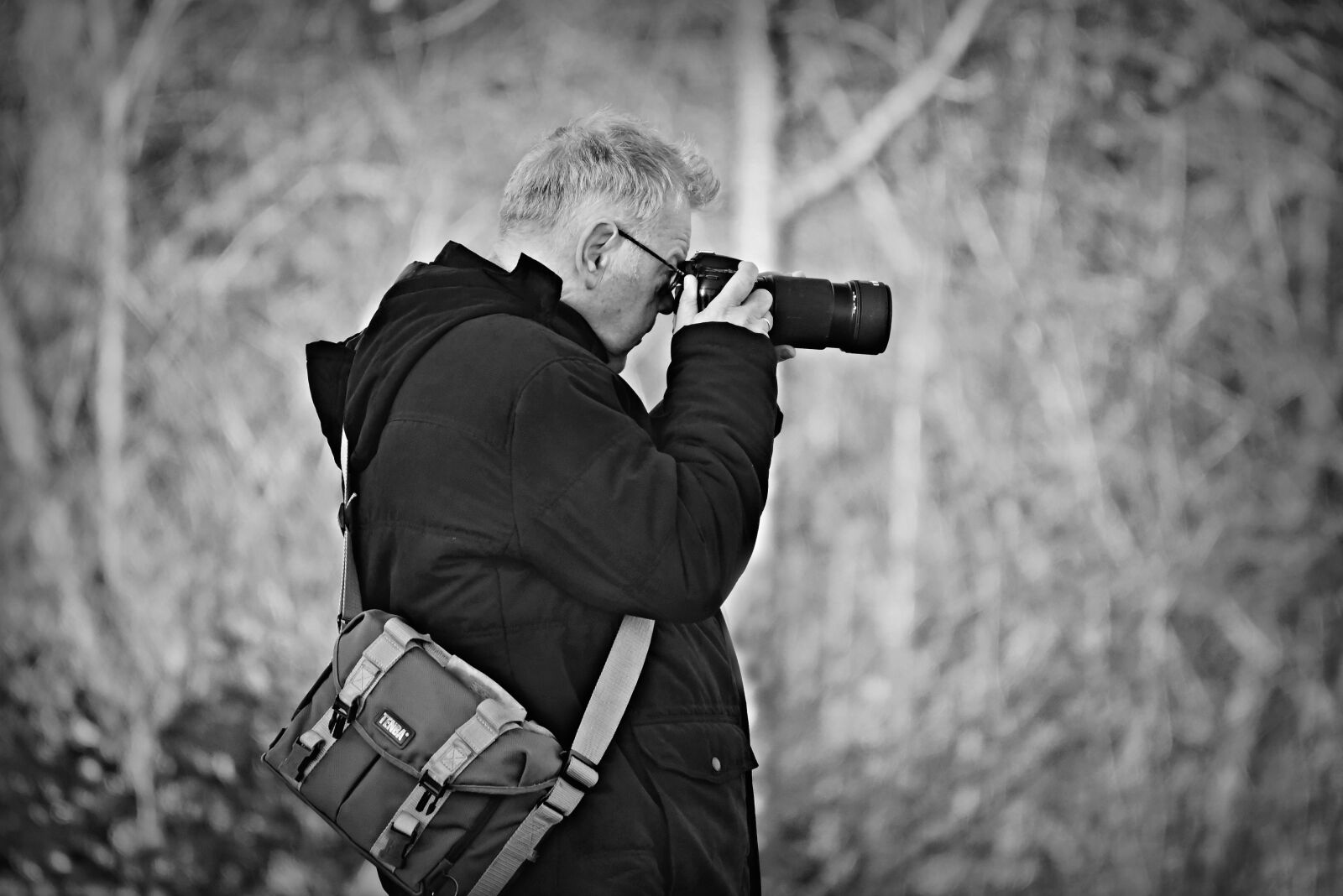 Nikon D750 sample photo. Photographer, man, camera photography