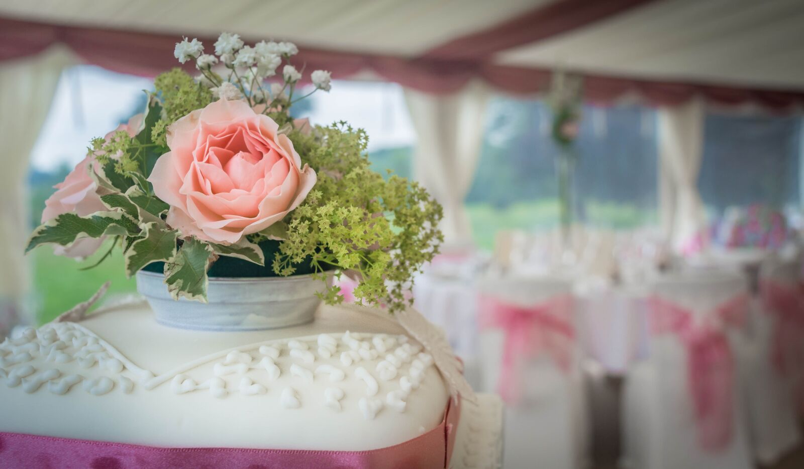 Nikon D5200 sample photo. Cake, wedding, wedding cake photography