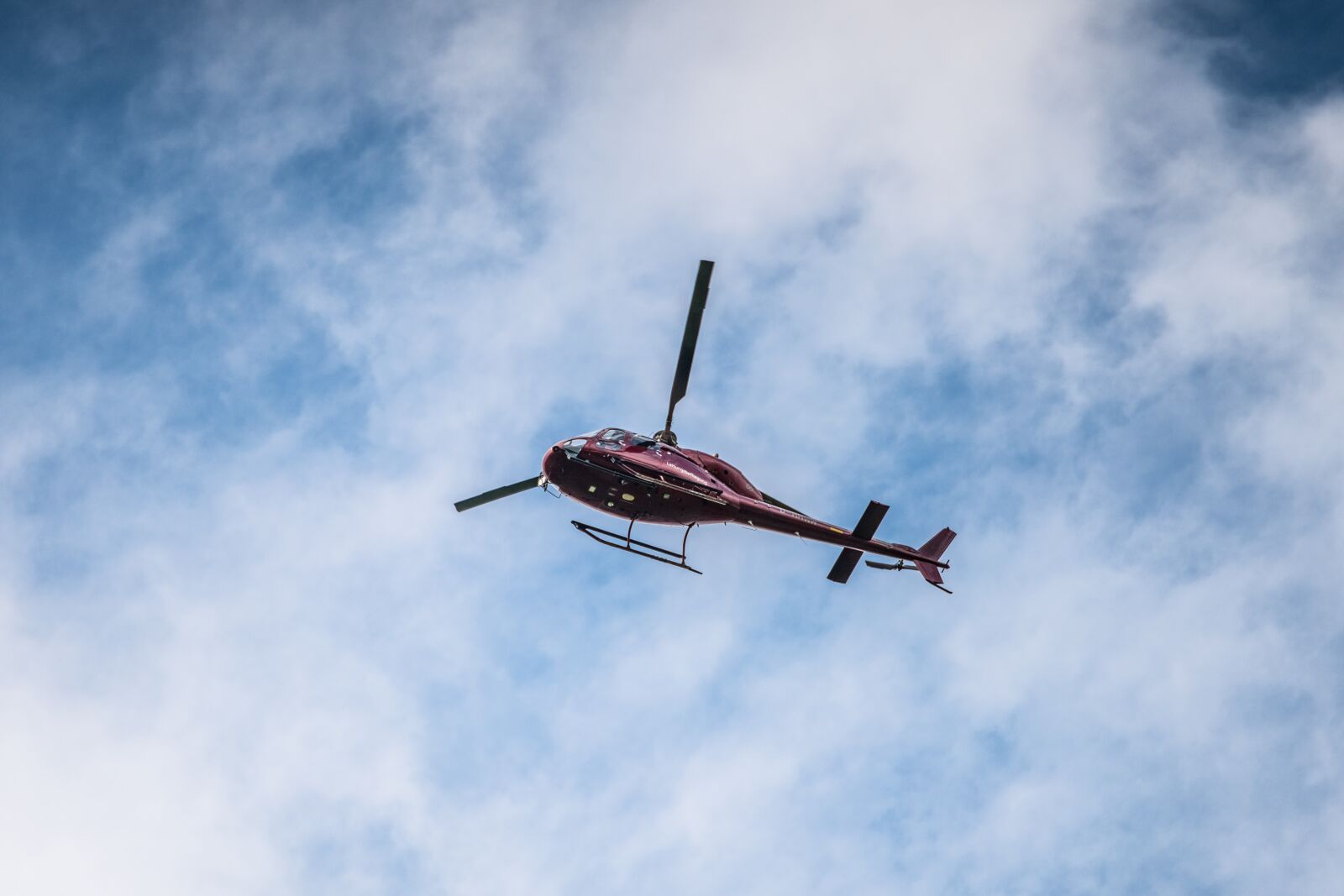 70-200mm F2.8 OSS sample photo. Helicopter, aircraft, machine photography