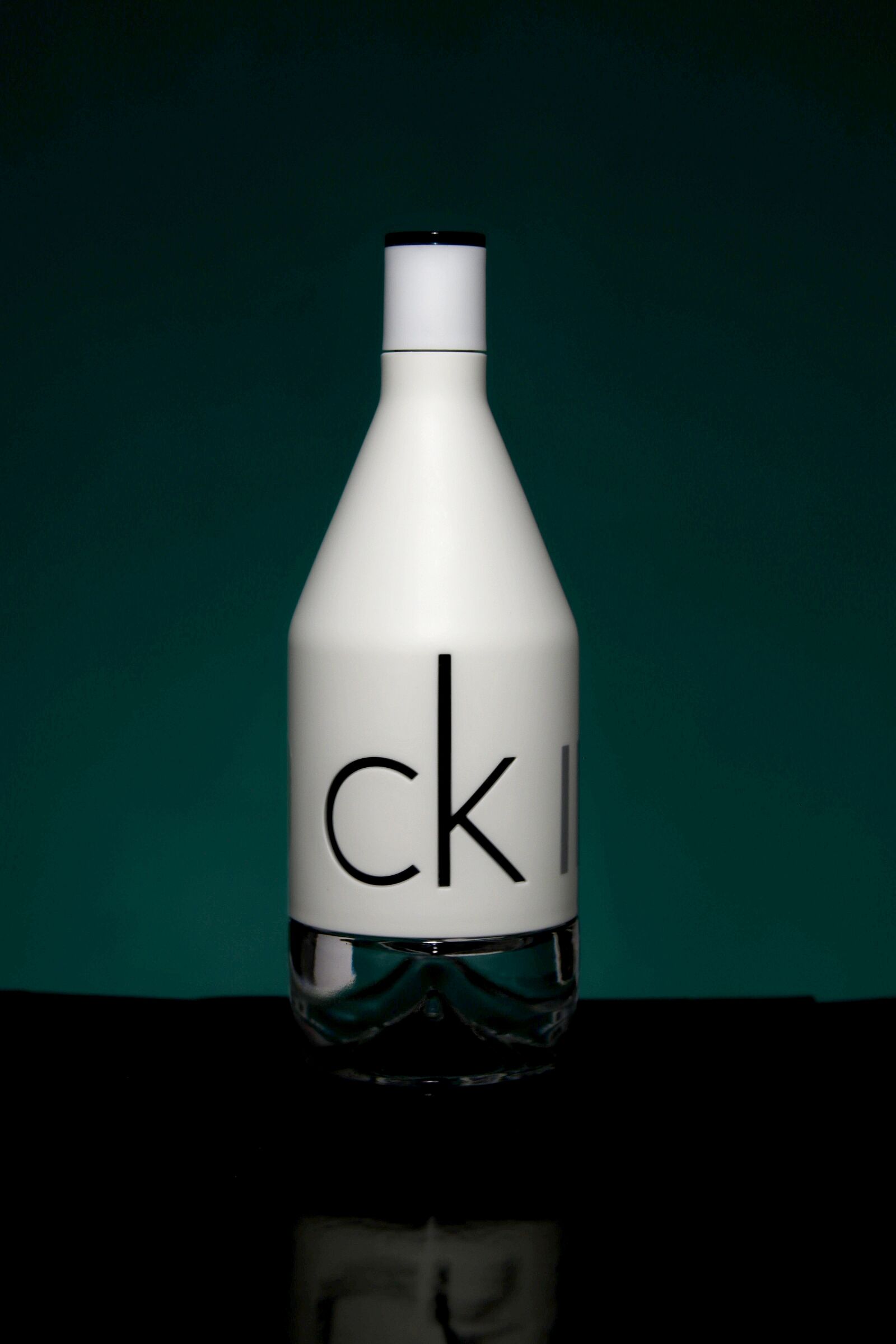Canon EOS 80D sample photo. Ck, perfume, bottle photography