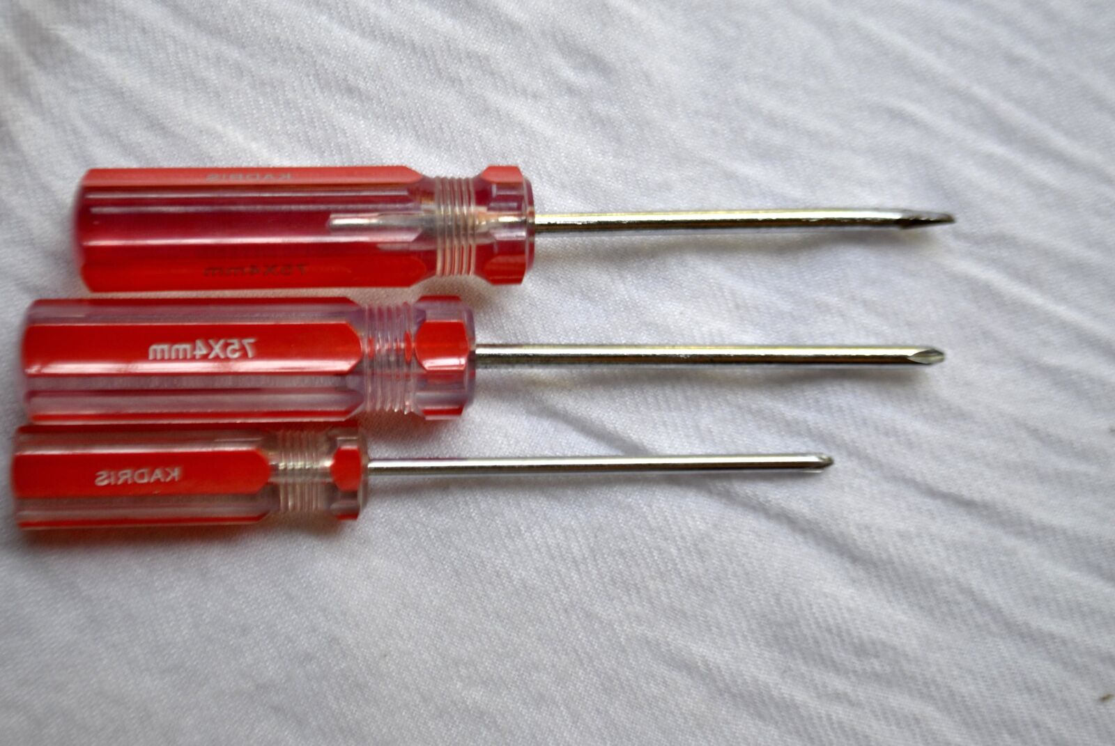 Nikon D3000 sample photo. Screwdriver, tool, metal, hand photography
