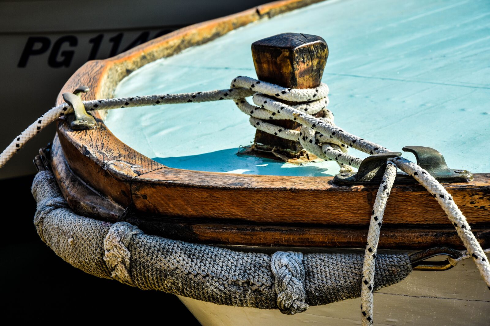 Nikon D7200 sample photo. Boat, wooden boat, old photography