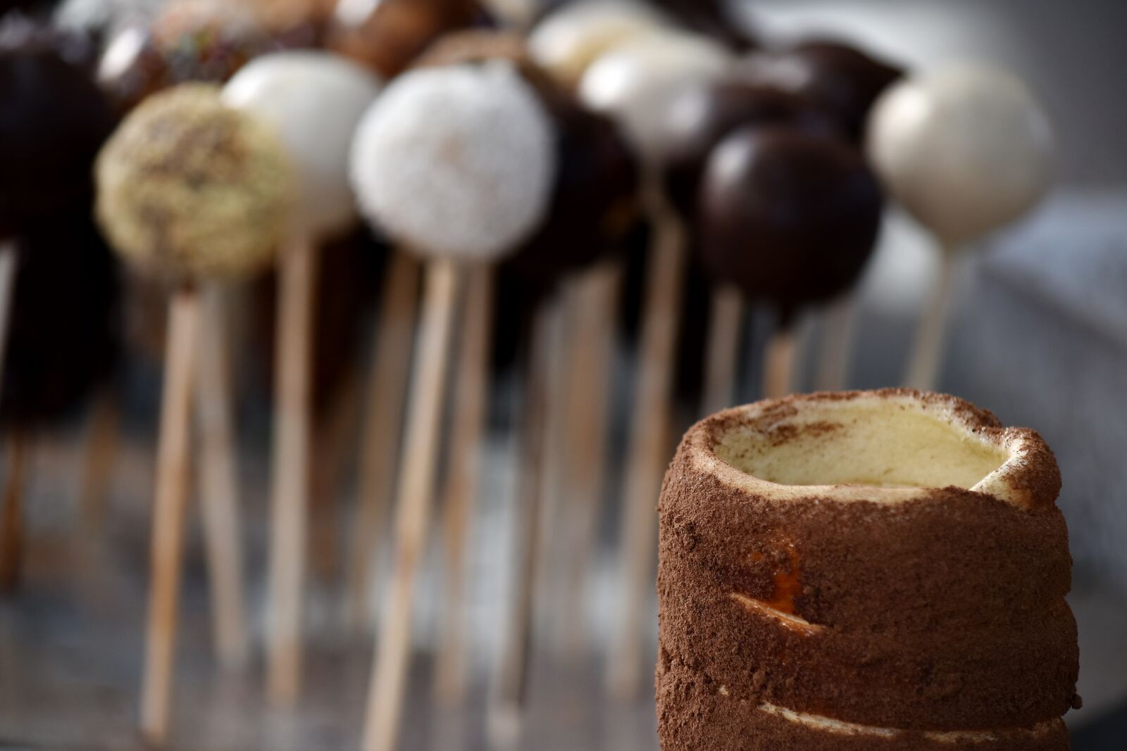 Nikon D5500 sample photo. Baked goods, cacao, delicious photography