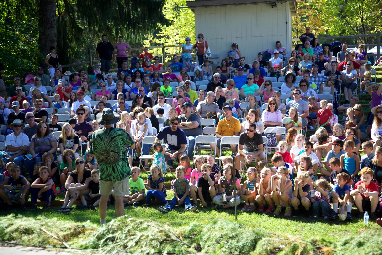 Canon EOS 5D Mark II sample photo. People, crowd, education, nature photography