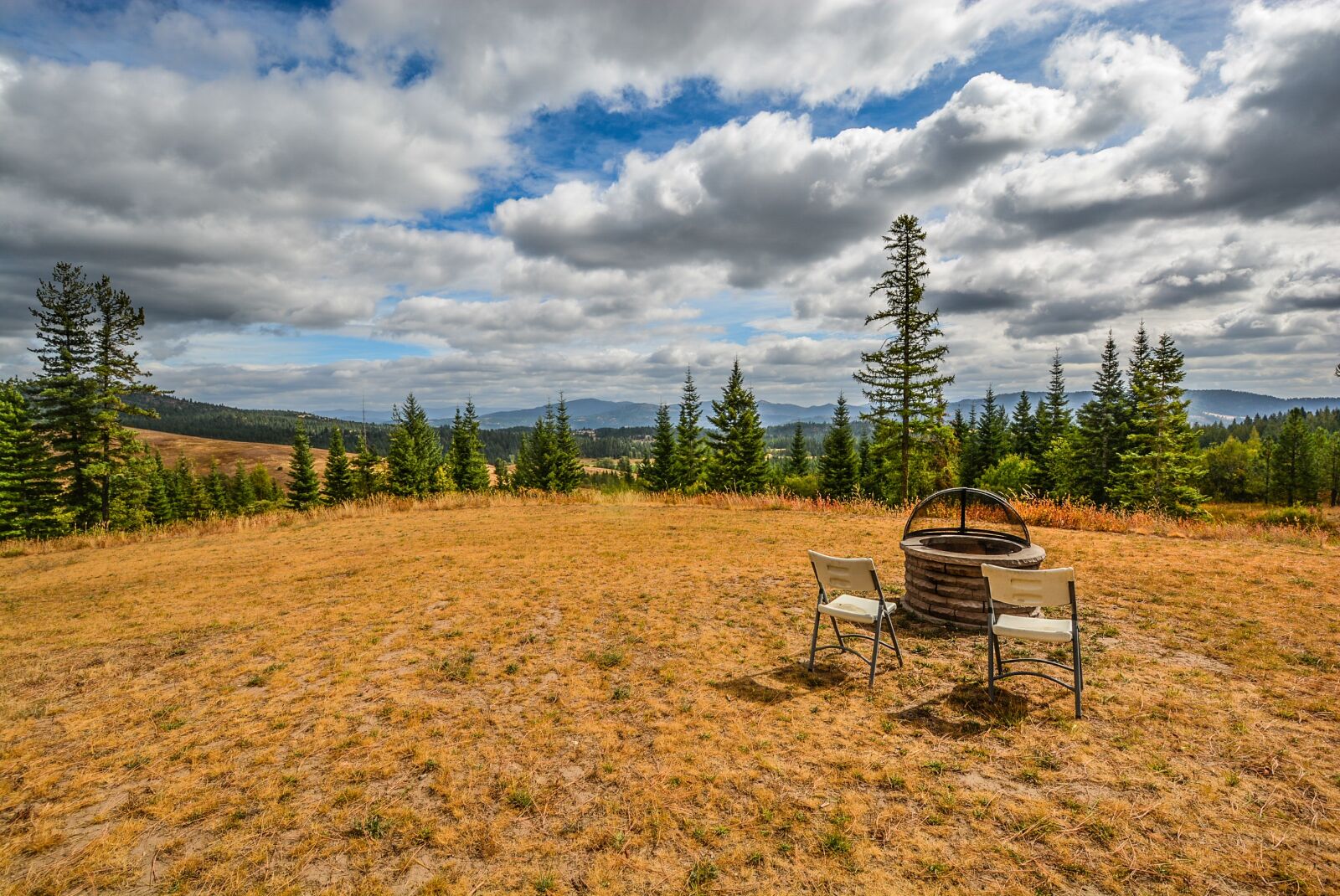 Nikon D5200 sample photo. Firepit, countryside, scenic photography