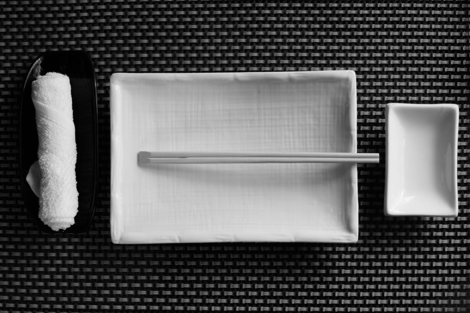 Sony SLT-A58 + Sony DT 35mm F1.8 SAM sample photo. Black, and, white, chopsticks photography