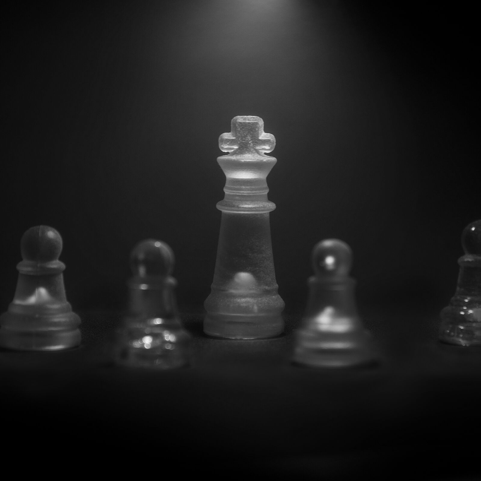 Nikon D7100 sample photo. Chess, king, strategy photography