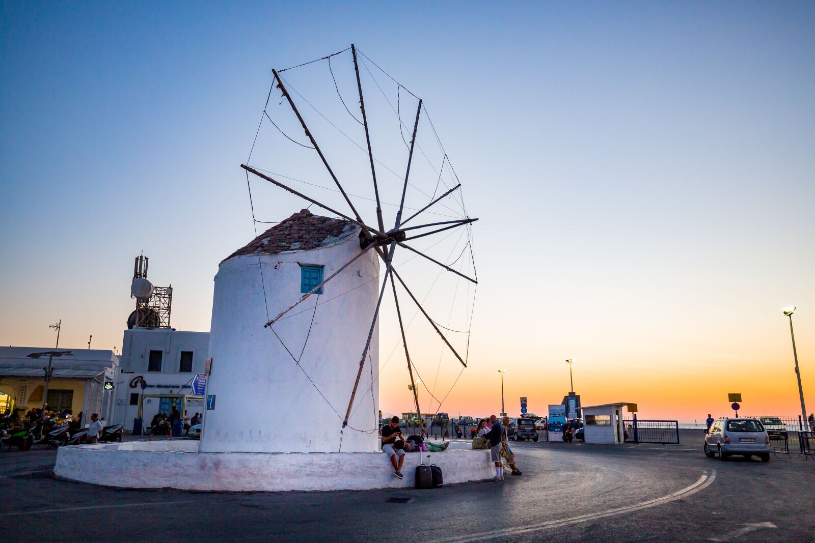 Canon EF 16-35mm F4L IS USM sample photo. Greek, sunset, greece photography