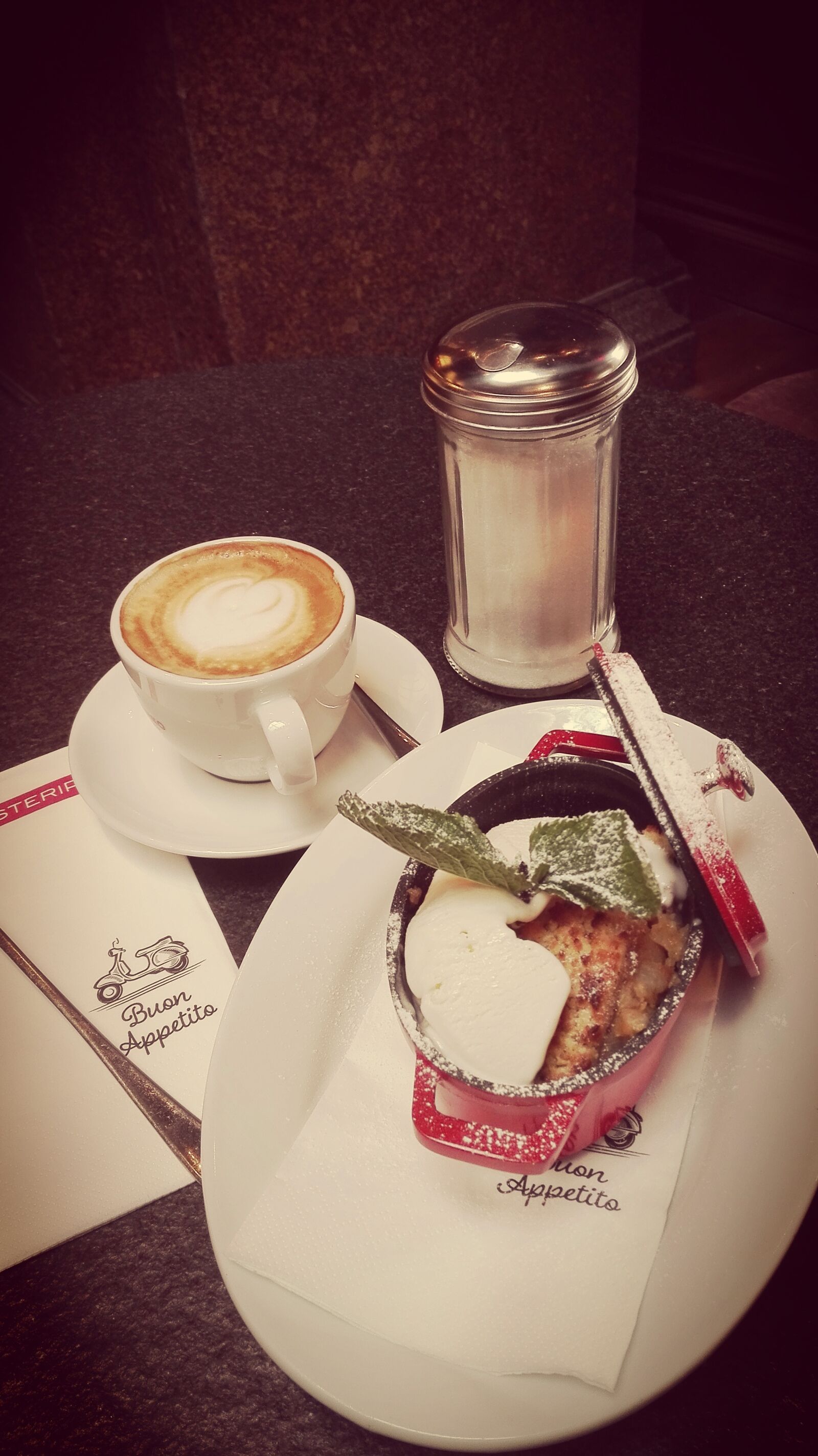HUAWEI P8 Lite sample photo. Pear crumble, sweet, dessert photography