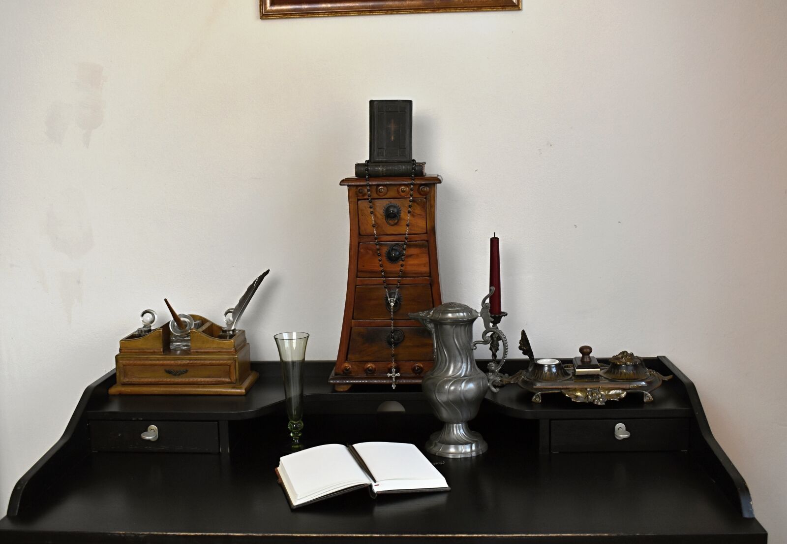 Nikon D3500 sample photo. Desk, still life, candlestick photography