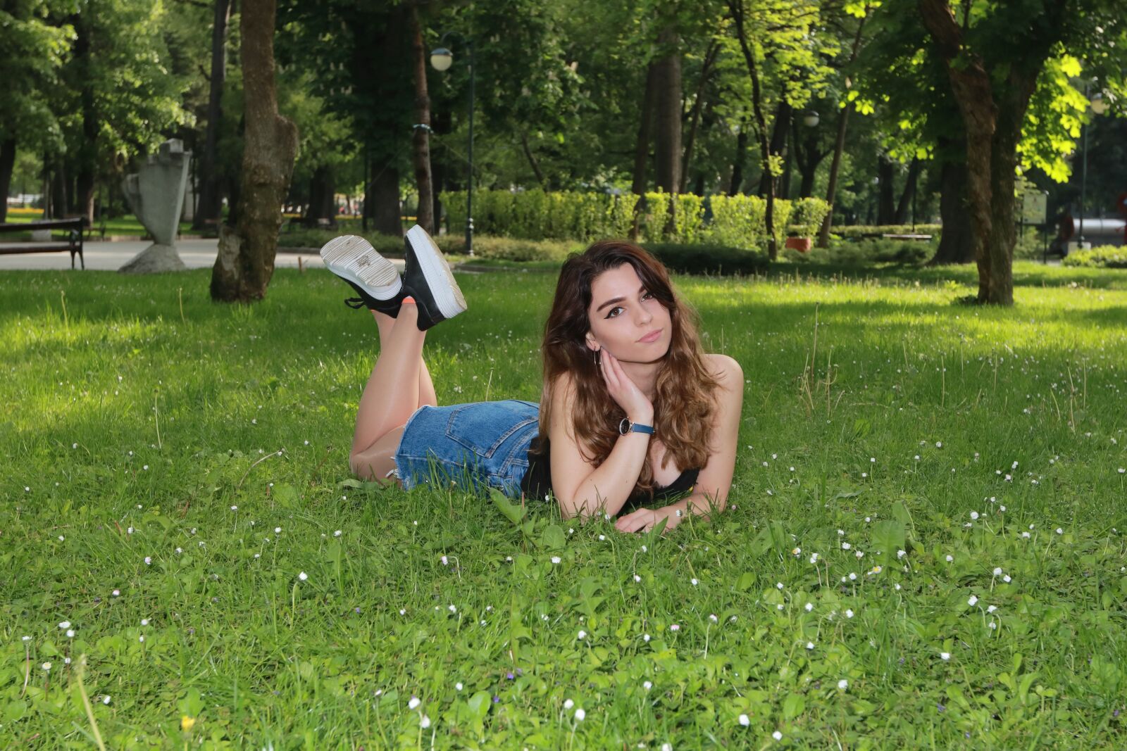 Canon EF 16-35mm F2.8L II USM sample photo. Girl, photo shoot, beautiful photography