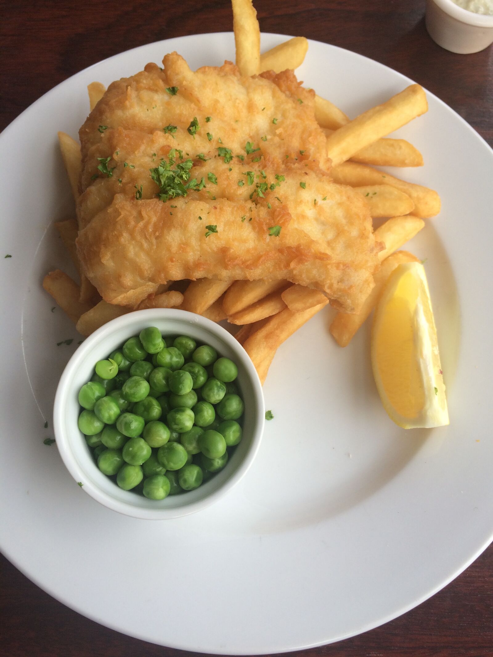 iPhone 5s back camera 4.15mm f/2.2 sample photo. Ireland, eat, fish and photography