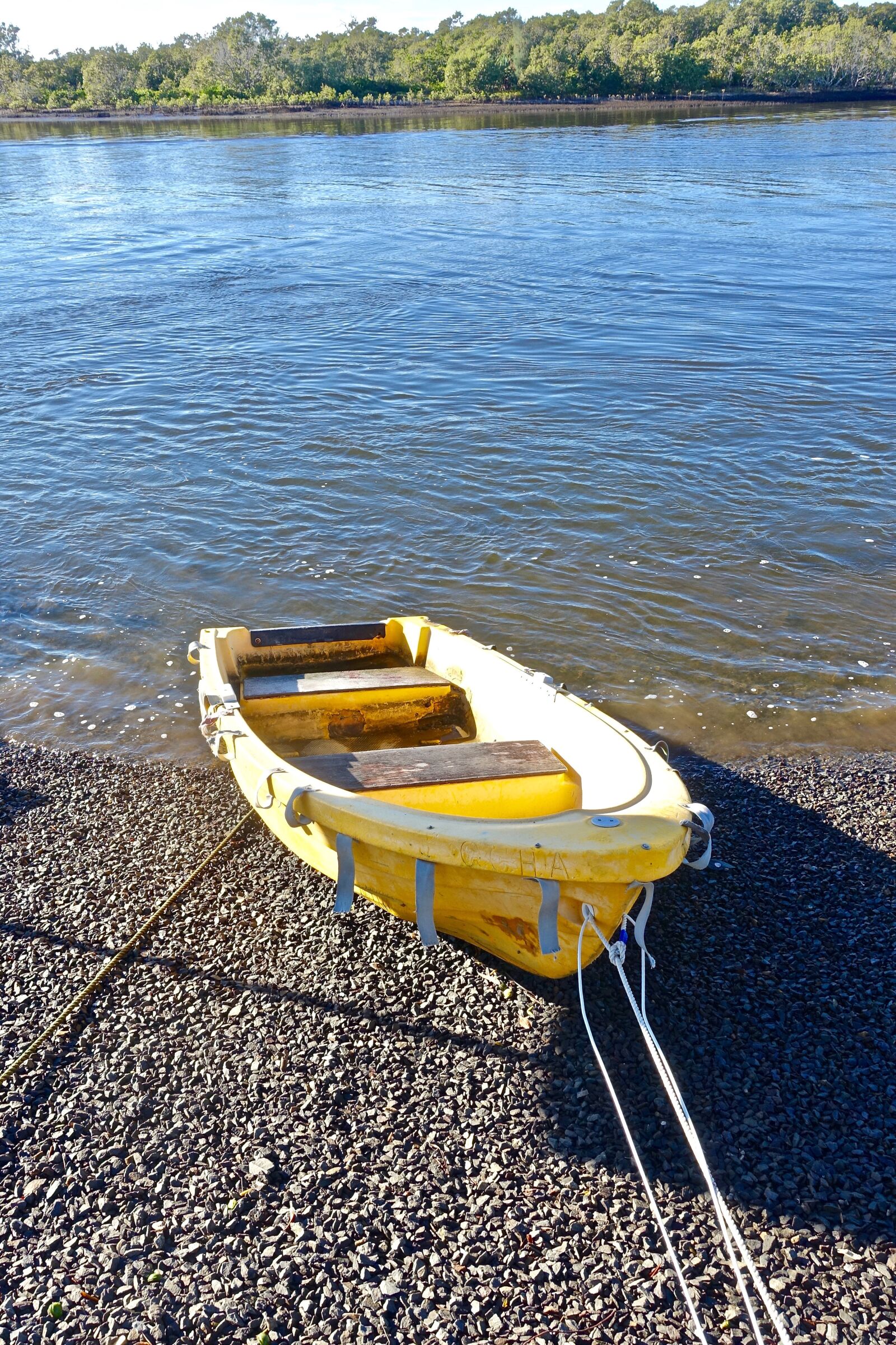 Sony Cyber-shot DSC-RX100 III sample photo. Boat, coast, fishing photography