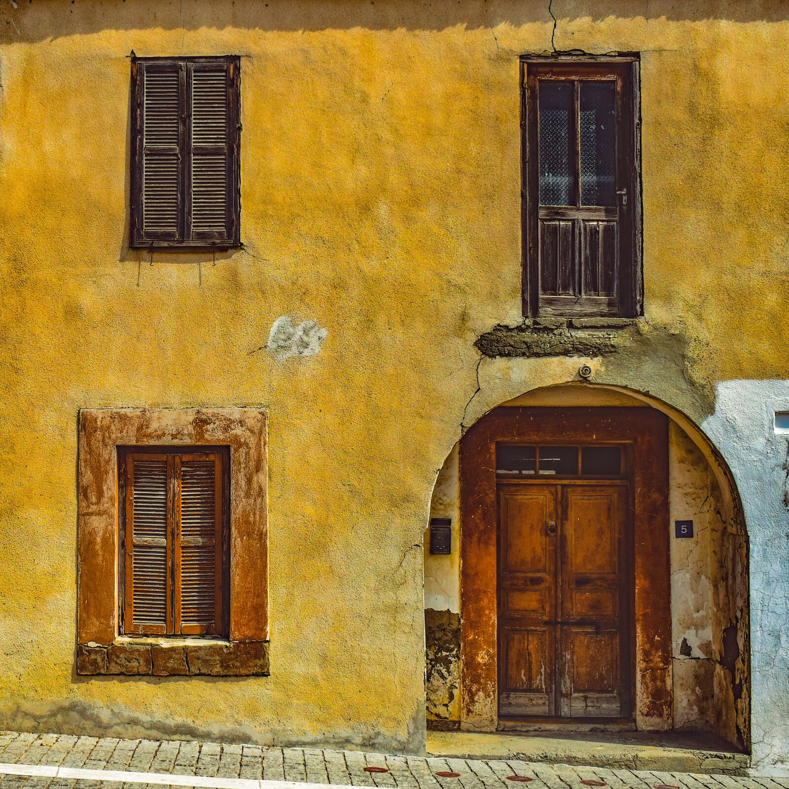 Nikon D3300 sample photo. House, facade, old photography