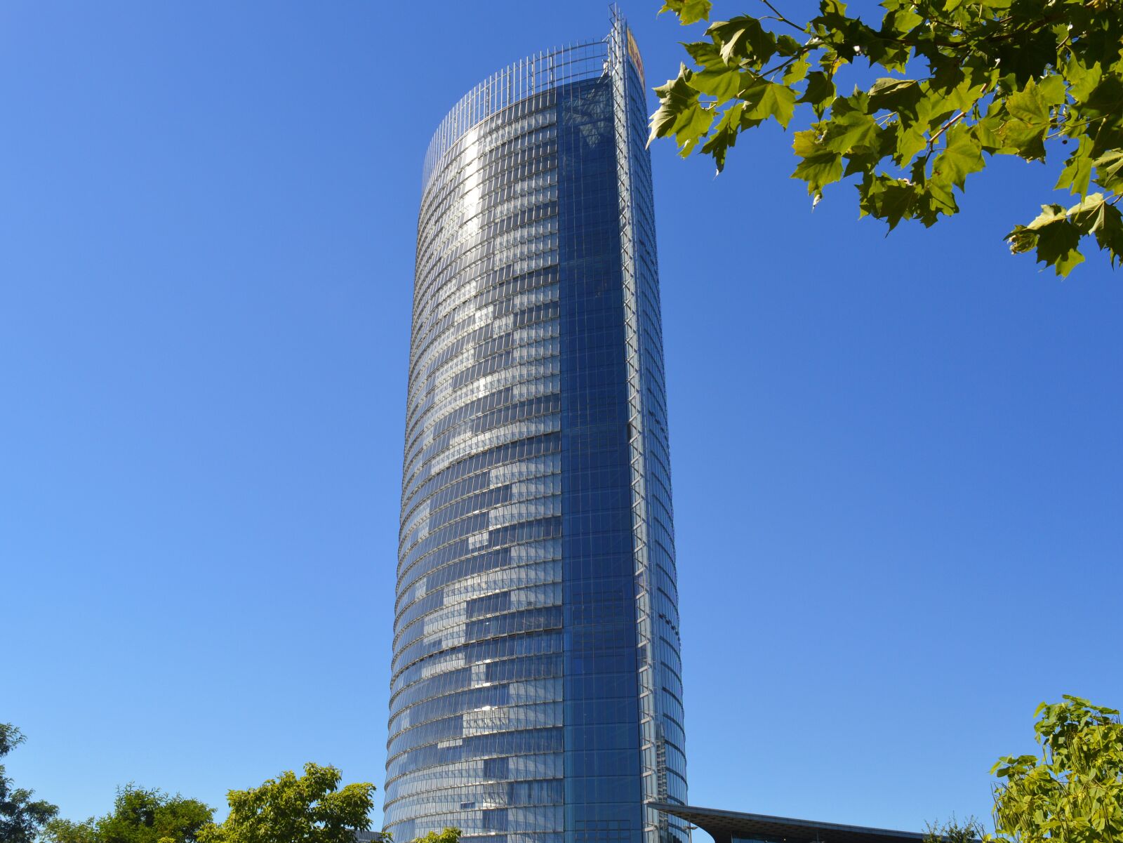Nikon D3200 sample photo. Skyscraper, posttower, telecom tower photography
