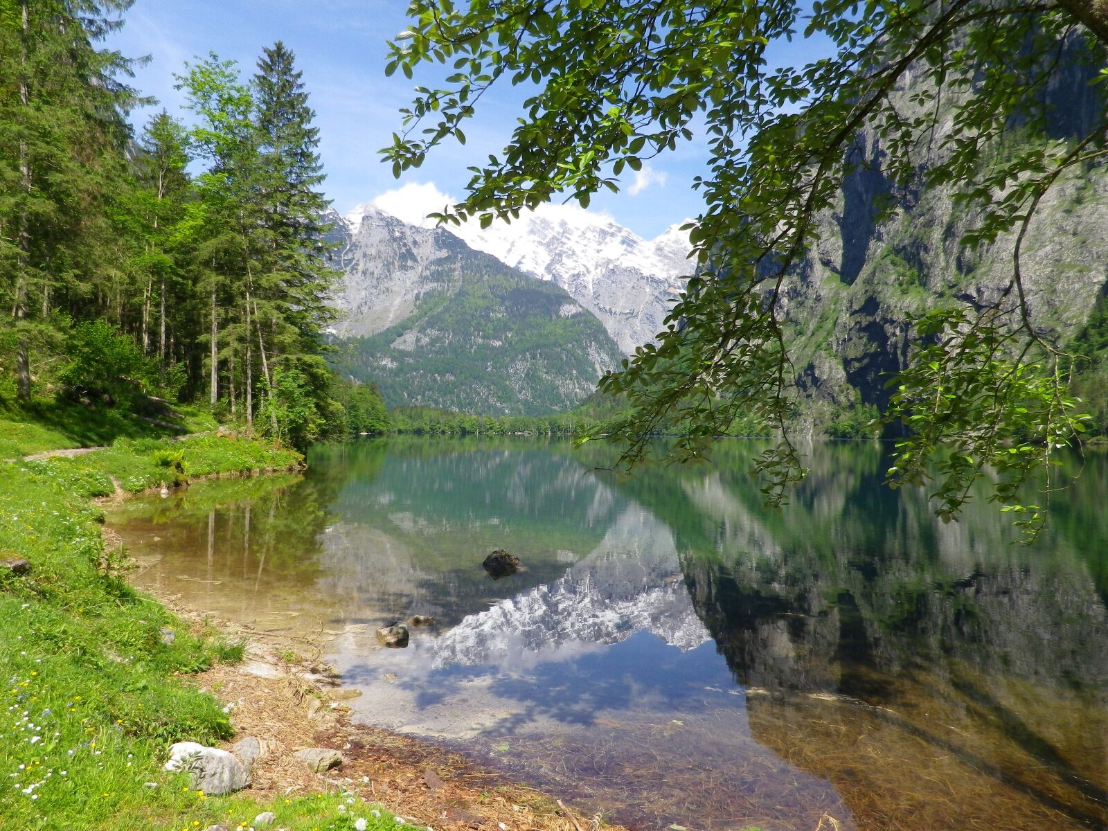 Pentax Optio RZ18 sample photo. Lake, mountains, nature photography