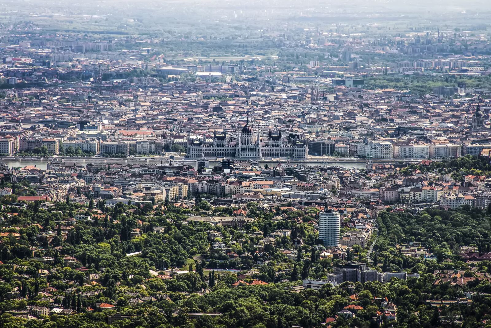 Canon EOS 700D (EOS Rebel T5i / EOS Kiss X7i) sample photo. Budapest, capital, chill photography