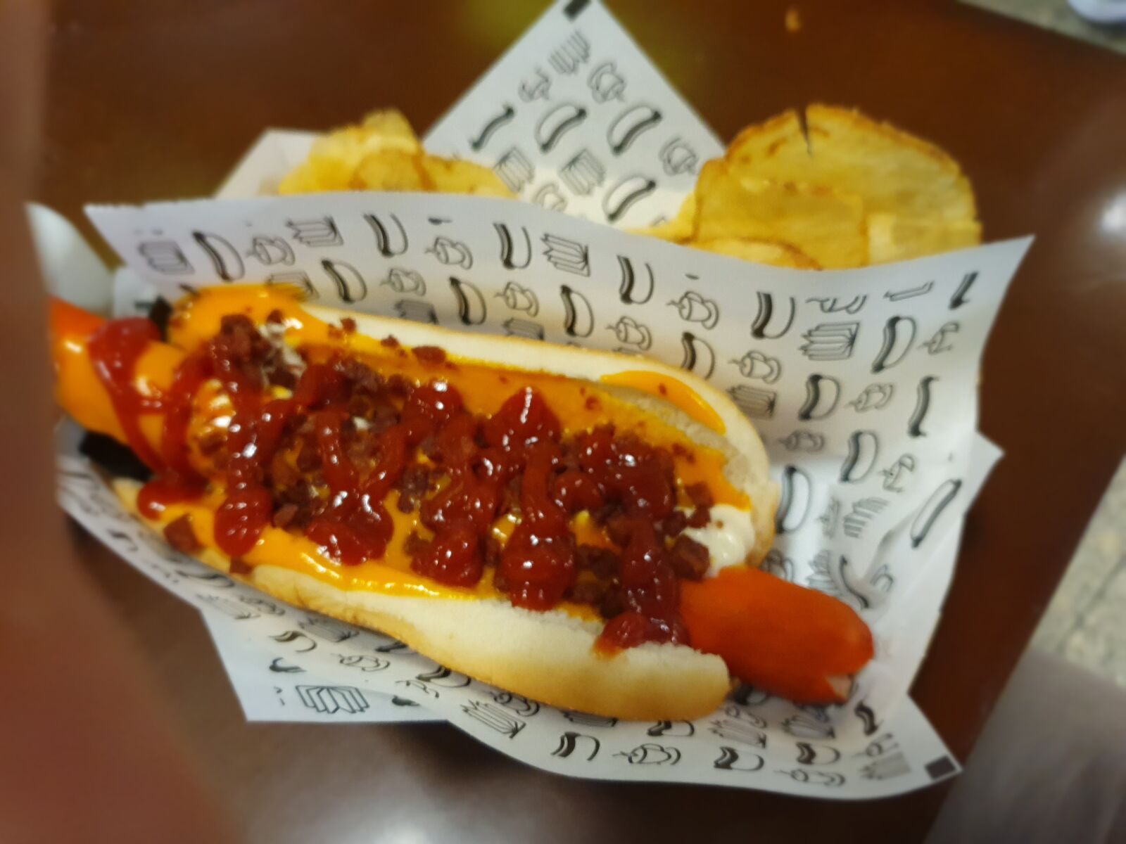 Samsung SM-G973F sample photo. Hotdog, sandwich, food photography