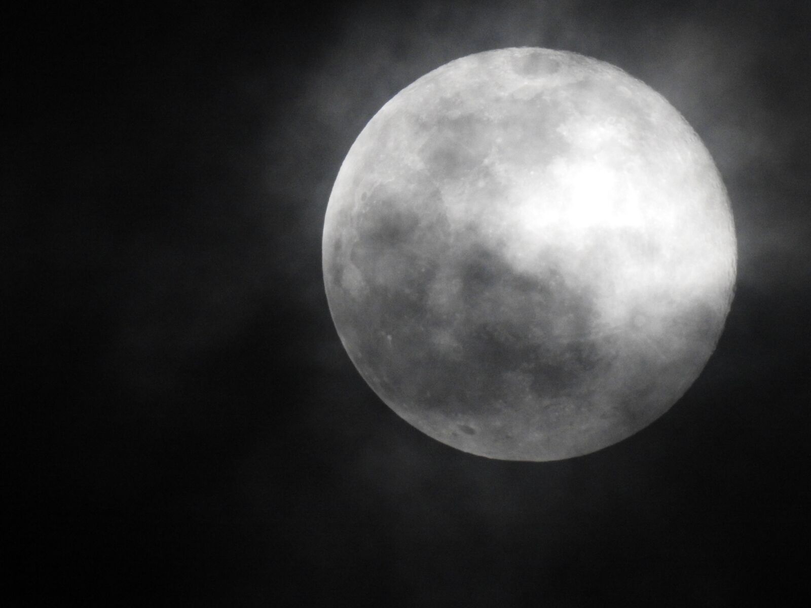 Nikon Coolpix P900 sample photo. Moon, full moon, night photography