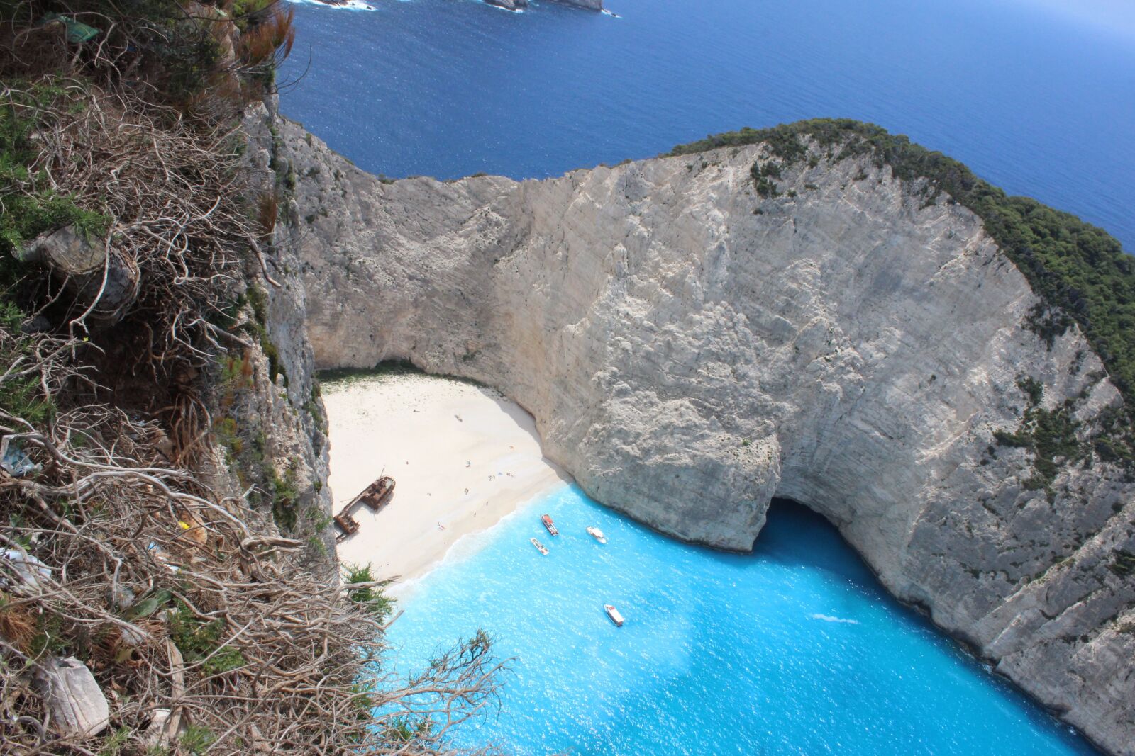 Canon EOS 600D (Rebel EOS T3i / EOS Kiss X5) sample photo. Beach, greece, summer photography
