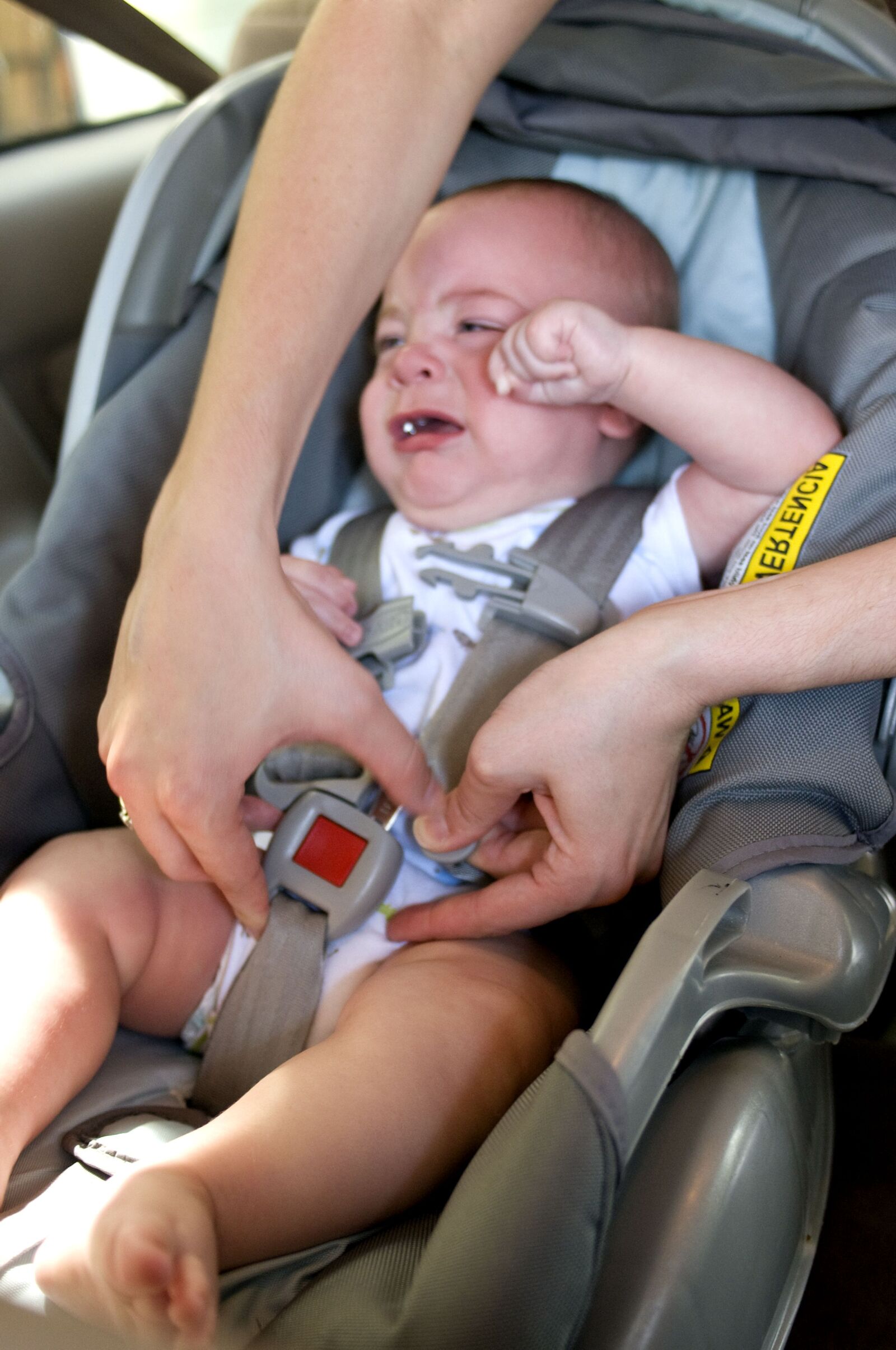 Nikon D300 sample photo. Mother, process, securing, infant photography