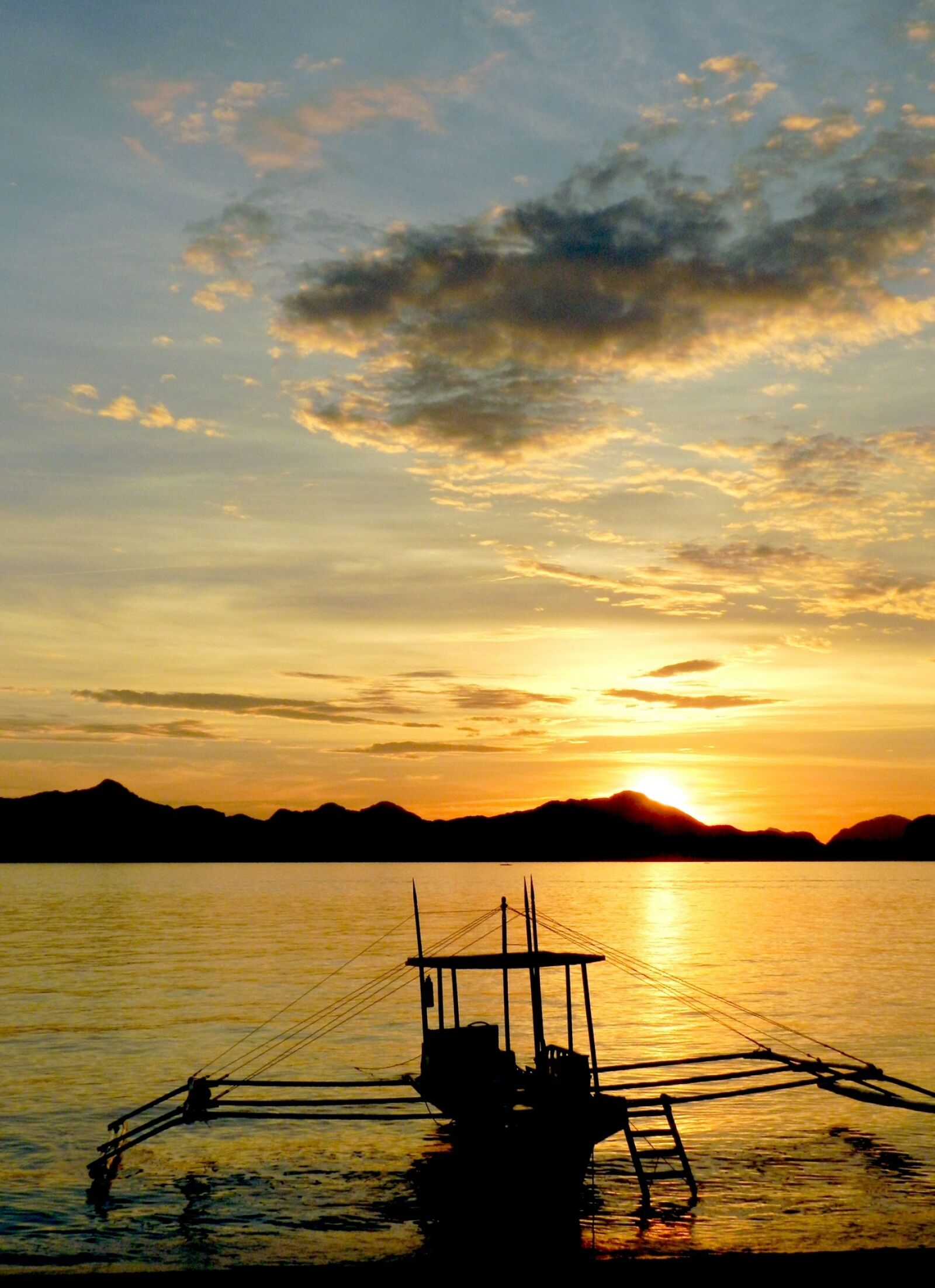 Nikon Coolpix P500 sample photo. Sunset, sunrise, philippines photography