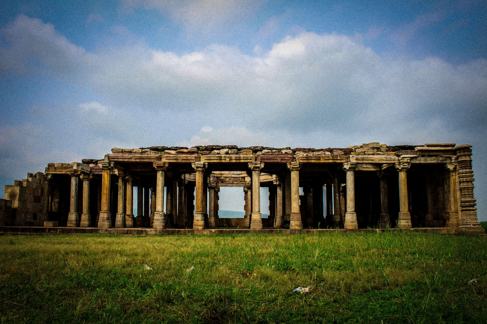 Canon EOS 700D (EOS Rebel T5i / EOS Kiss X7i) sample photo. Ancient, architecture, column, columns photography