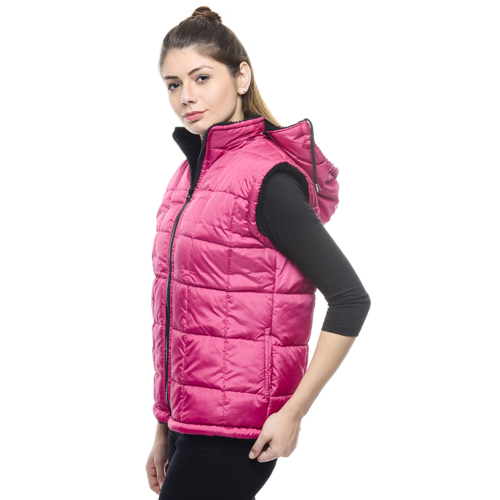 Nikon D800 + Nikon AF Nikkor 85mm F1.8D sample photo. Girl, posing, wearing, puffer photography