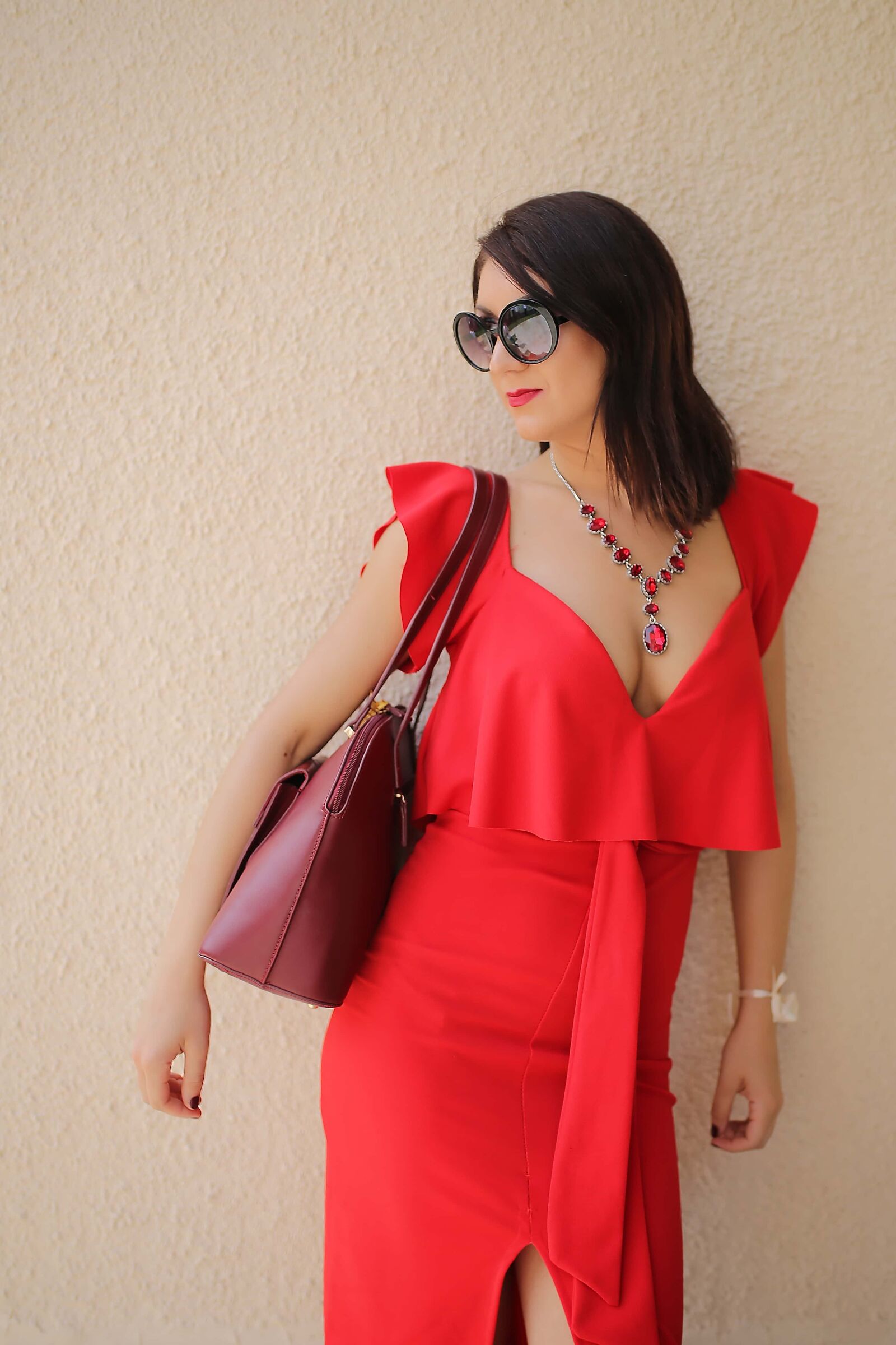 Canon EOS 5D Mark III sample photo. Elegant, red, dress, photo photography