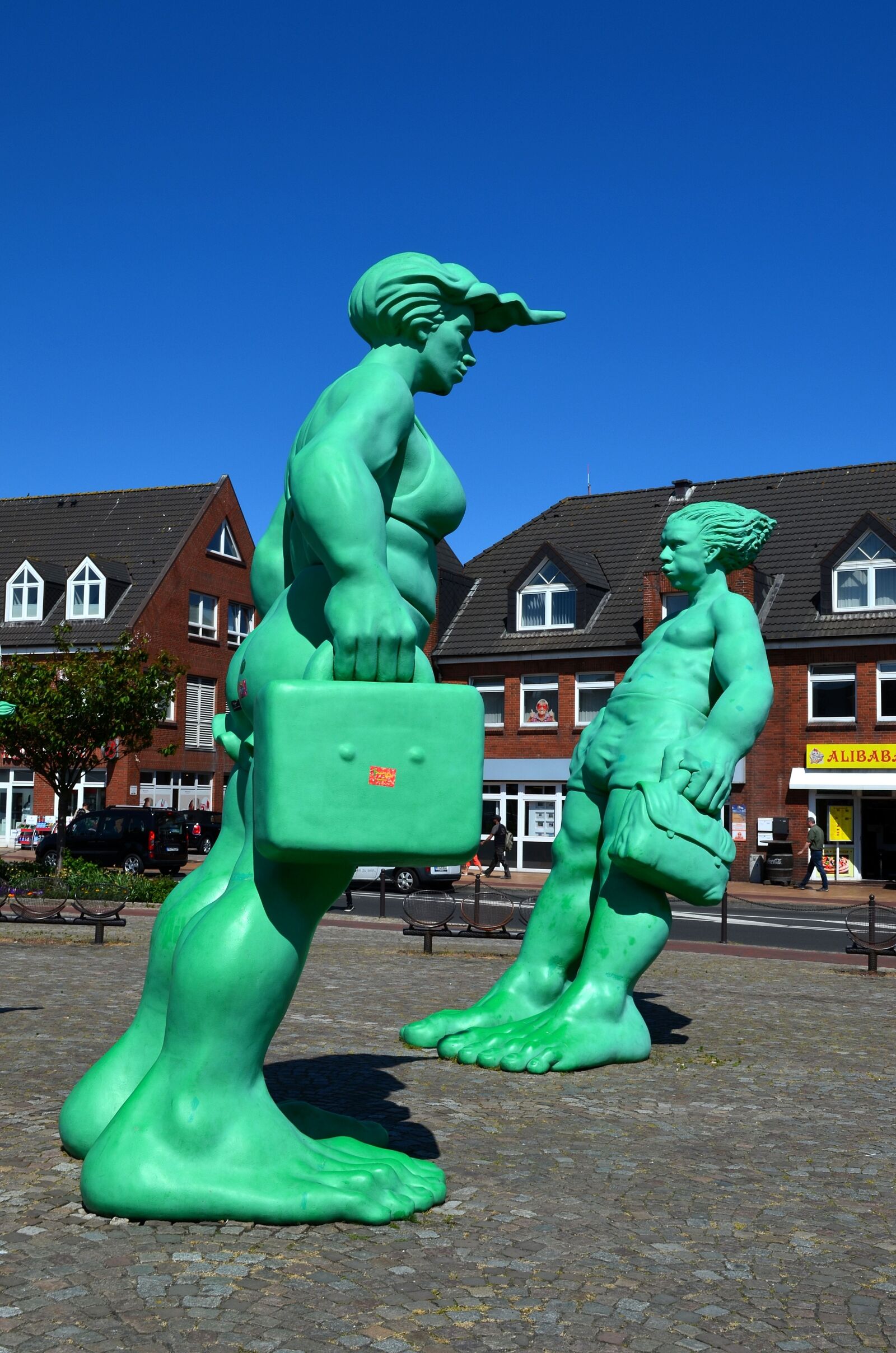 Nikon D5100 sample photo. Sylt, westerland, figures photography