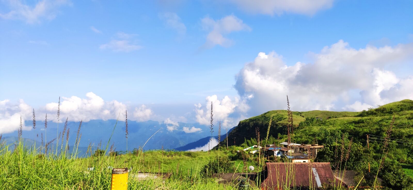 Xiaomi Redmi K20 Pro sample photo. Mountains, greenery, scenery photography