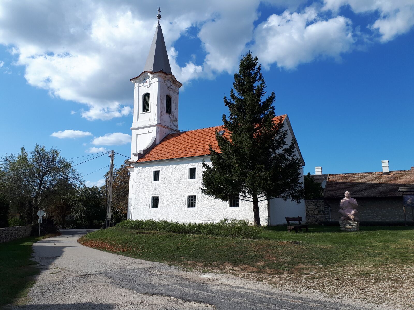 Samsung Galaxy A5(2017) sample photo. Church, pine, religion photography