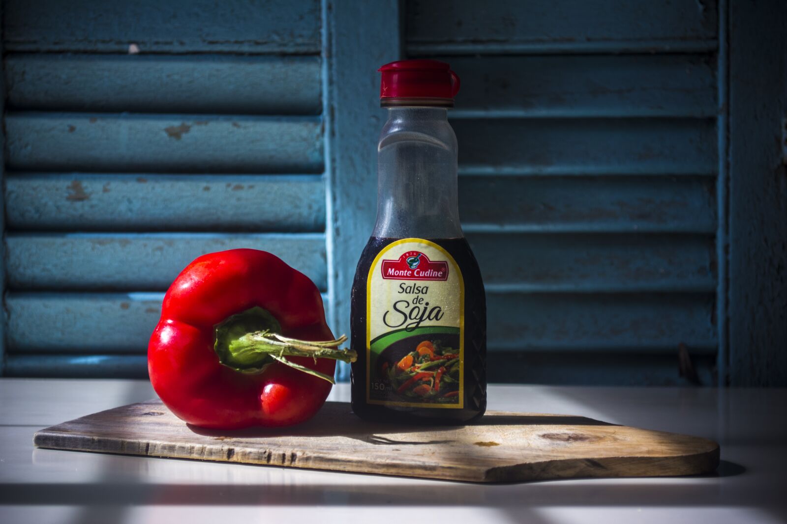 Nikon D5200 sample photo. Sauce, soy, bottle photography