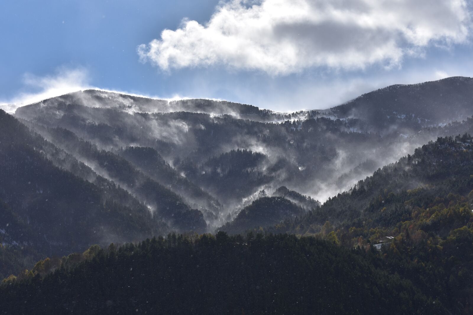 Nikon D3400 sample photo. Mountains, landscape, fog photography