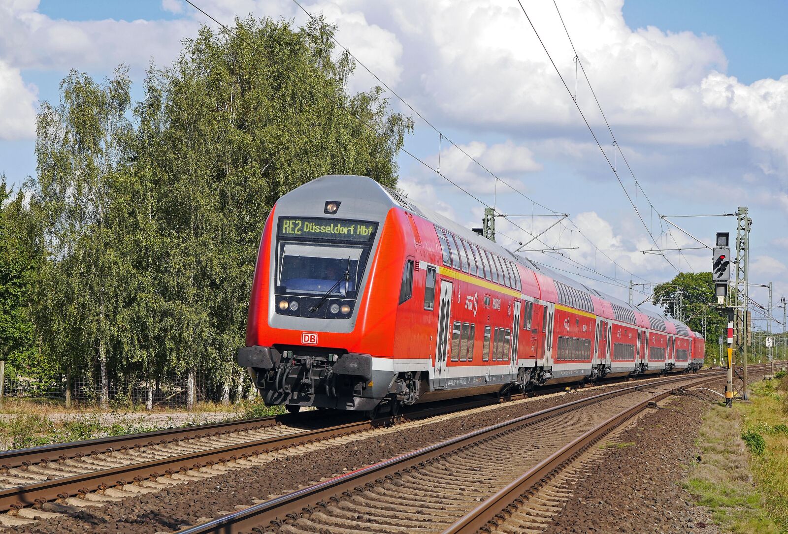 Panasonic Lumix DMC-GH3 sample photo. Regional-express, doppelstockzug, deutsche bahn photography