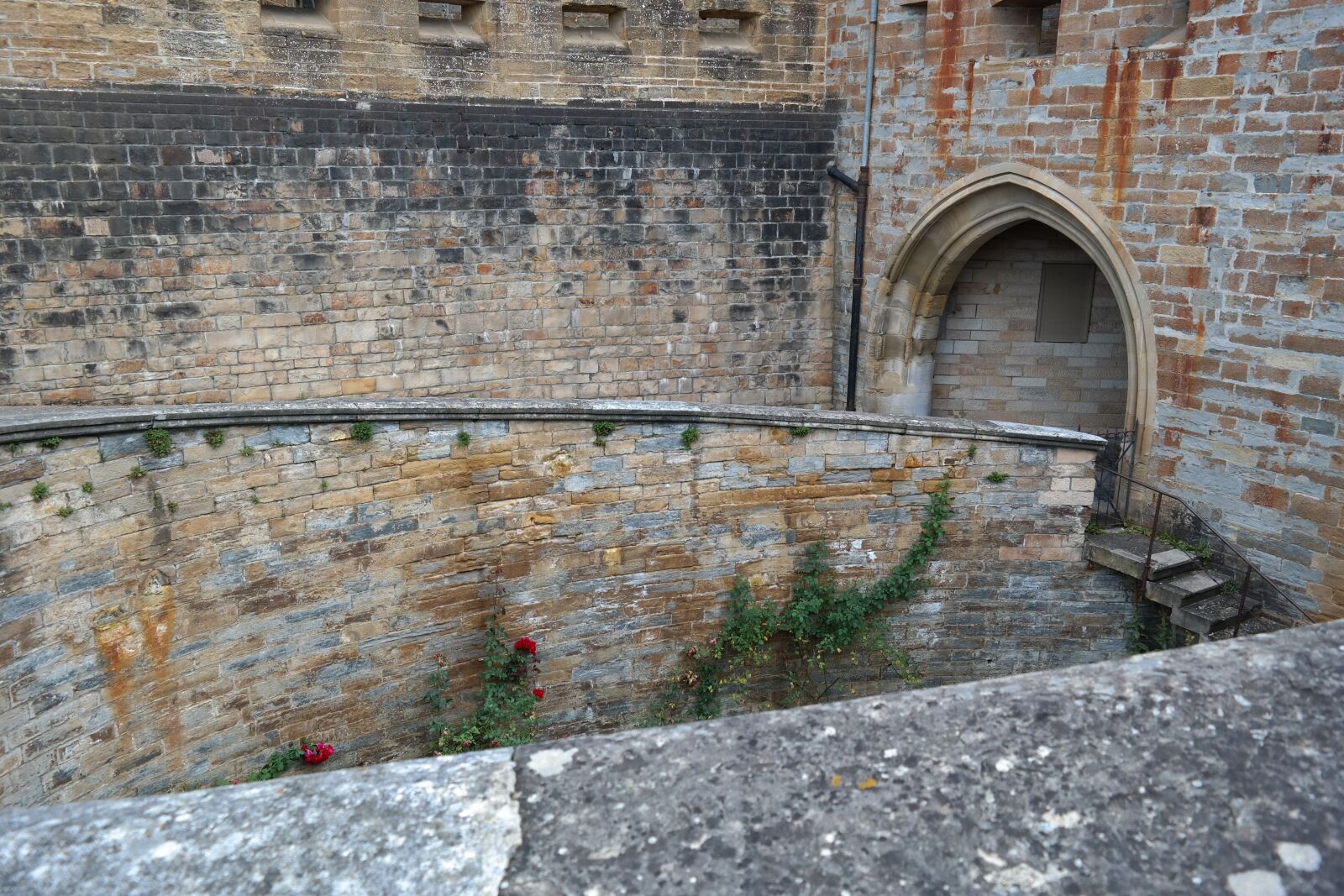 Samsung NX300 sample photo. Coira castle, goal, access photography