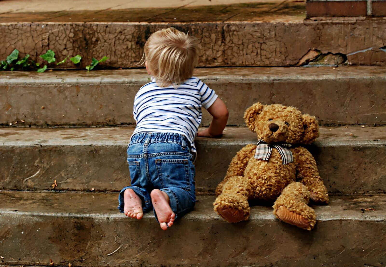 Nikon D80 sample photo. Boy, childhood, steps photography
