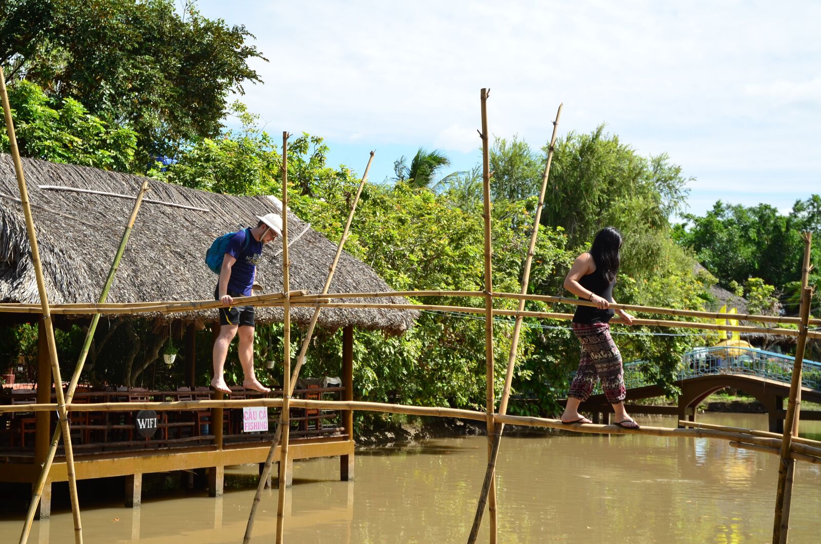 Nikon D5100 sample photo. Travel, footbidge, vietnam photography